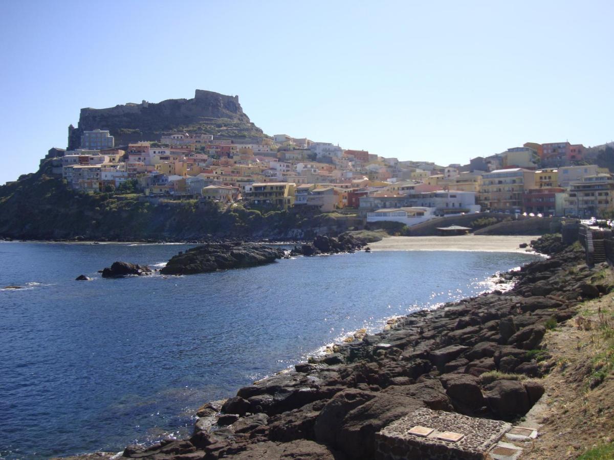 Mi Casa El Mar! Grazioso Attico 400 Mt Alla Spiaggia E Al Centro Castelsardo Exteriér fotografie